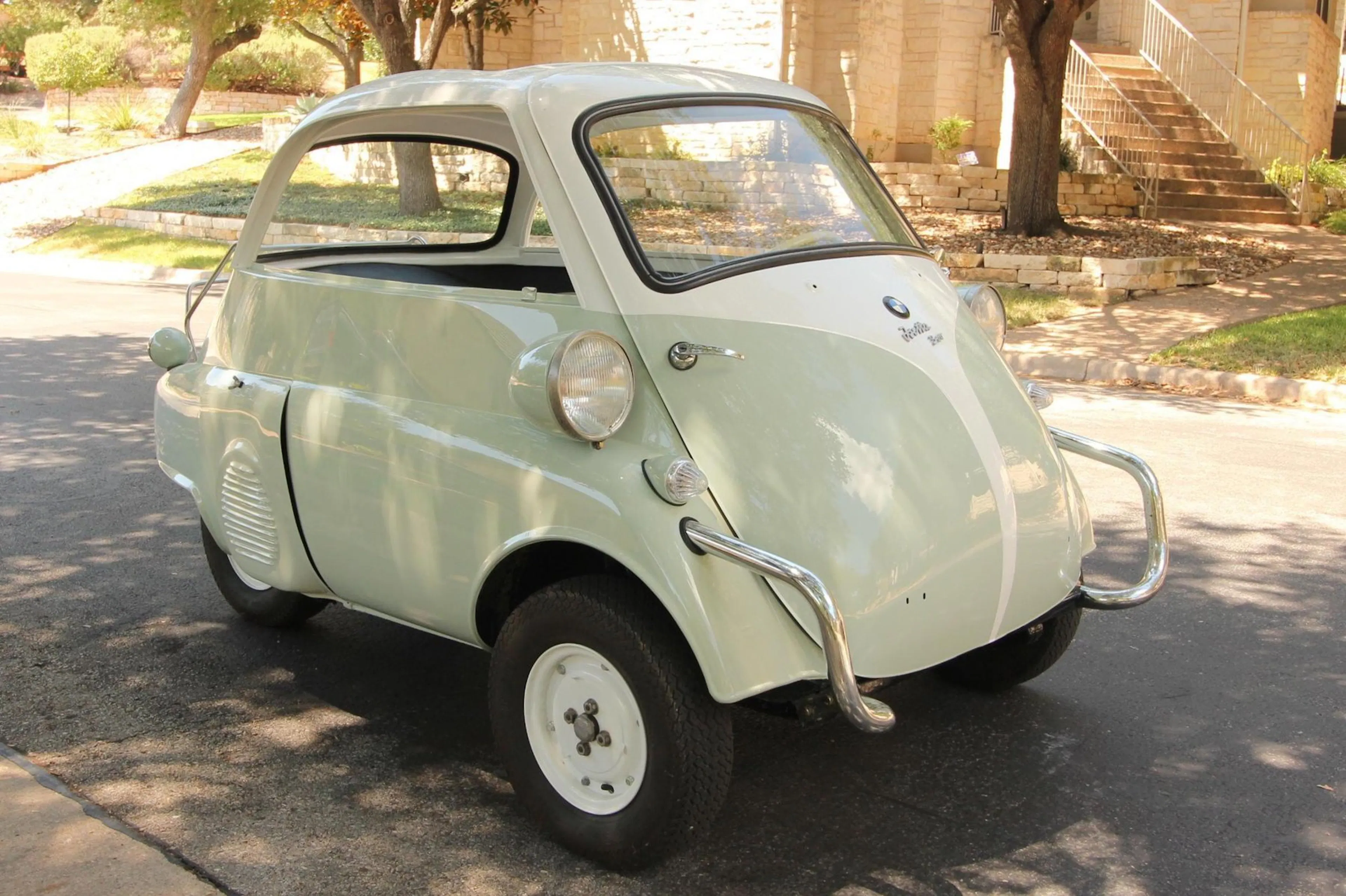 1956 BMW Isetta VIN 493678 | Hagerty Valuation Tools®
